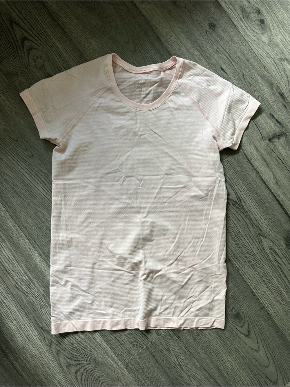 lululemon athletica Light Pink Short Sleeve Tee